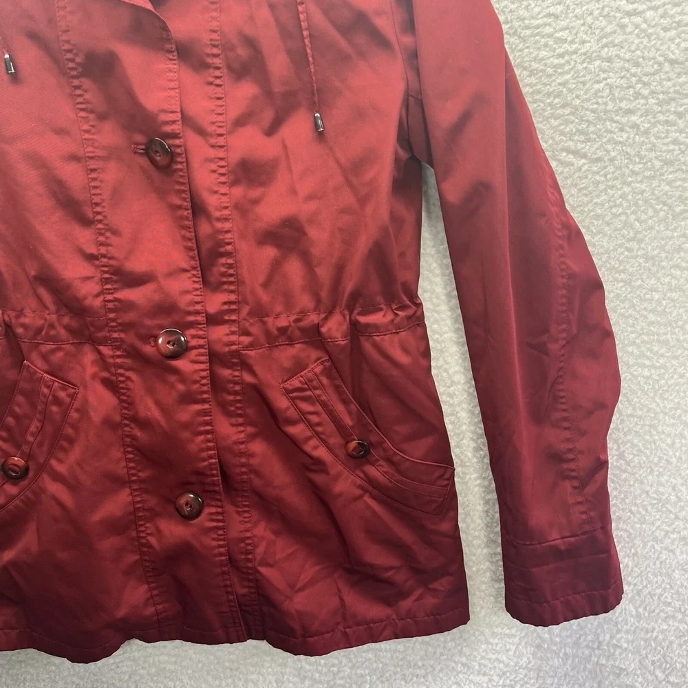 St Johns Bay Jacket Womens Small Red Pockets Full Zip Button Hooded Chore Preppy